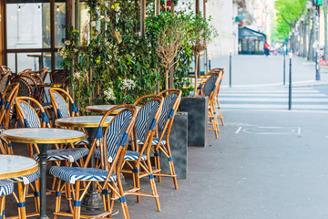 Fototapeta na wymiar PARIS, FRANCE - APRIL 14: Restaurants in Paris city, France.