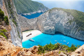 Blick auf den berühmten Schiffswrack Strand Navagio auf Zakynthos, Ionisches Meer, Griechenland
