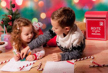 les enfants attendent noël