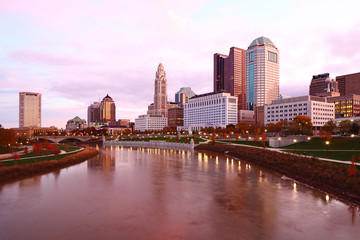 Fototapeta na wymiar Columbus, Ohio city center before sunrise