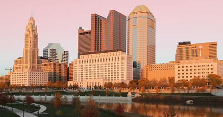 Fototapeta premium City center at twilight in Columbus, Ohio