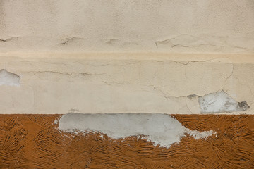 Schäden an der Hauswand