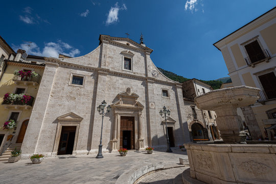 Pacentro, L'Aquila, Abruzzo, church of S. Maria Maggiore. It dates back to the 13th century  It has a white stone fa&ccedil;ade, divided into three parts by baroque pilasters with three portals.