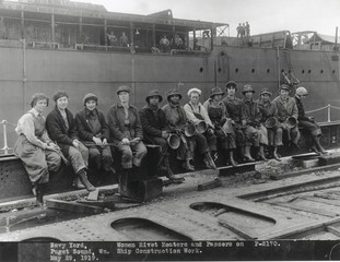 American women shipbuilders during World War 1. May 29