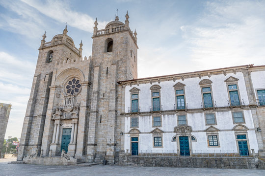 Cath&eacute;drale de Porto, Portugal