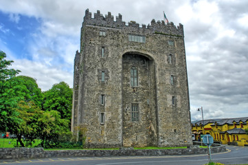 Fototapeta na wymiar Bunratty Castle - a large 15th-century tower house in County Clare, Ireland