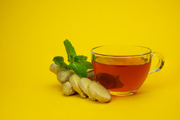 tea drink with ginger and mint