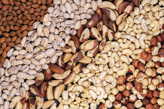 Diagonal pattern of different varieties of nuts