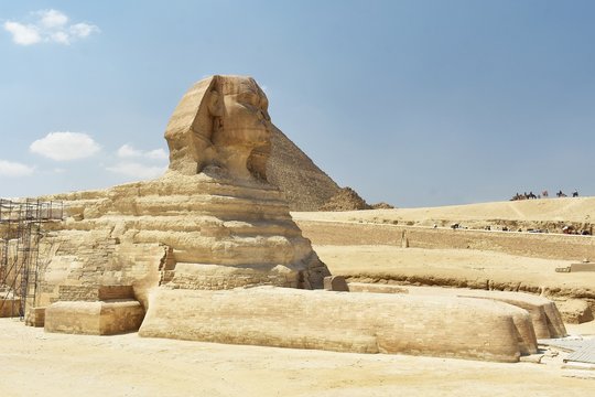 The Great Sphinx of Giza,  is a mythical creature with the head of a human and the body of a lion. Cairo, Egypt.