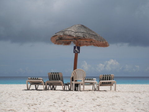 Palapa reservada para personas con discapacidad