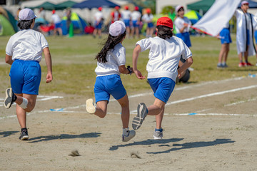 運動会 かけっこ風景