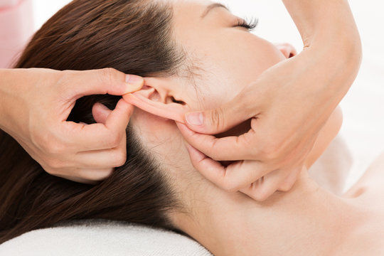 Ear massage 2024