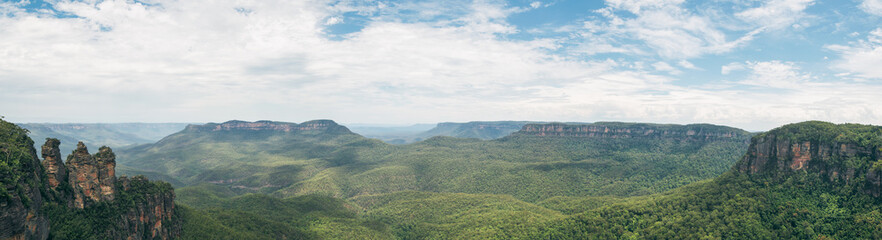 Panorama der Blue Mountains, New South Wales, Australien. Reiseziele in der Nähe von Sydney.
