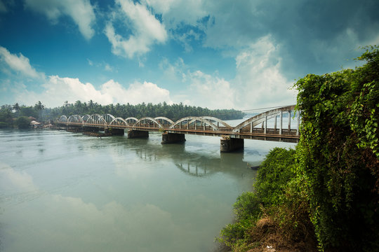 Korapuzha, also known as Elathur River, is a short river of 40 km, with a drainage area of 624 km&sup2;, flowing through the Kozhikode district of Kerala state in India. It is formed by the confluence of t