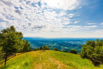 Obraz premium View of the plain from Mount Cesen in Italy
