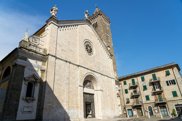 Fototapeta na wymiar Sarzana: historic cathedral