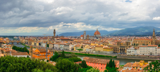 Fototapeta na wymiar Florence, Cathedral of Santa Maria del Fiore, river and bridges, Italy
