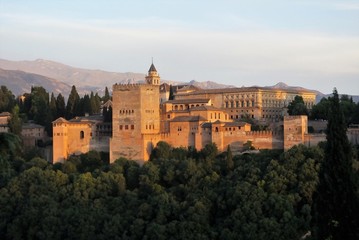 Fototapeta na wymiar Palacios Nazaríes en la Alhambra de Granada