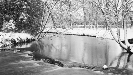 a winter scene on the River Windrush