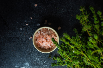 Ombalo herb and sea salt