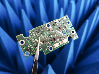 PCB over radio frequency absorbers for EMC tests