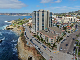 La Jolla Cove, small picturesque cove and beach surrounded by cliffs