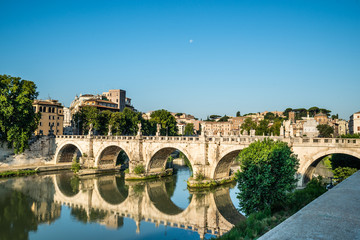 Fototapeta premium St. Angelo Bridge At Sunrise