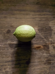 Limon sombre tabla de madera