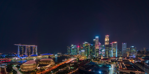 Fototapeta na wymiar Singapore Skyline at magic hour