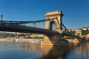Fototapeta na wymiar Kettenbrücke Budapest, Ungarn
