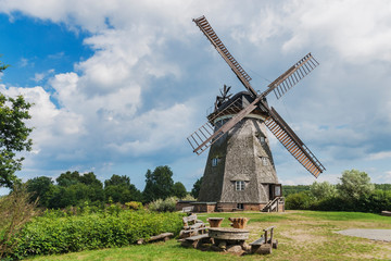 Fototapeta na wymiar Windmühle Benz, Insel Usedom 