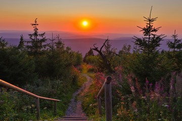 sonnenuntergang auf dem fichtelberg