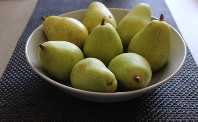 saladier de poires / fruit