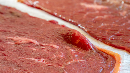 Frisches Fleisch vom Metzger