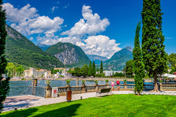 Lake Garda in Italy in summer - obrazy, fototapety, plakaty