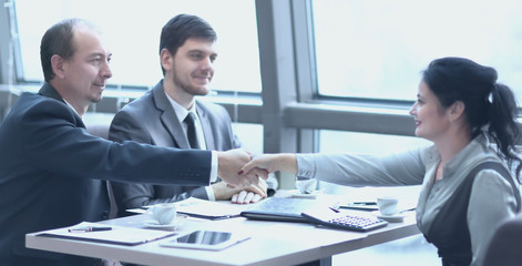 handshake Manager and the client over a Desk