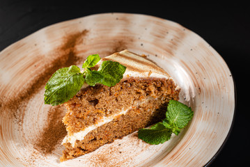 carrot cake with cream cheese