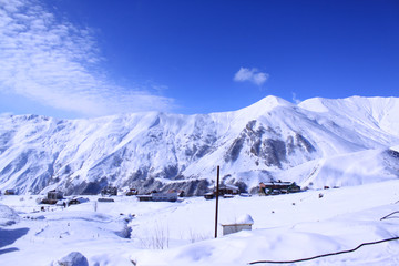 Fototapeta na wymiar Snow mountains view