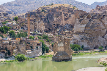 Panoramic view of the Old Tigris Bridge and the Great Central Mosque in town Hasankeyf, Batman province, Turkey