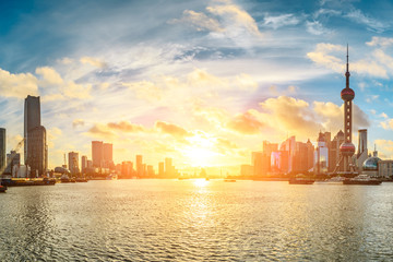 Obraz premium Beautiful Shanghai city scenery at sunrise,China