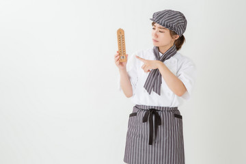 コックコートを着た女性