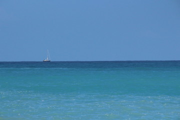 BARCA A VELA PAESAGGIO