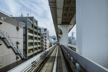 Obraz premium Cityscape from monorail sky train in Tokyo