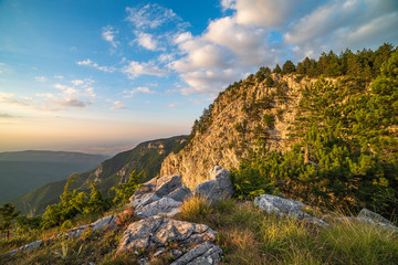 Obraz premium Summer sunset from The red wall reserve in Rhodope mountain, Bulgaria