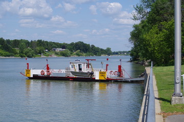 Le bac de Saint-Ours, sur la rivière Richelieu