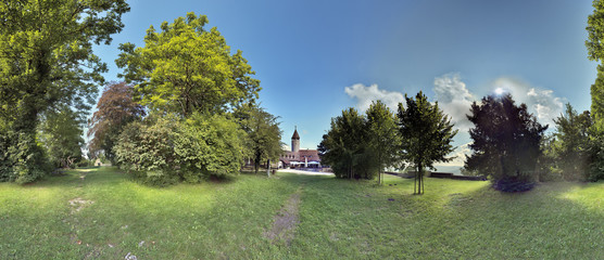 Aussichtsturm der Burg Teck vom Burghof, 360 Grad Panorama