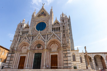 Fototapeta na wymiar Duomo of Siena in Tuscany, Italy