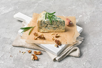 Soft blue cheese with rosemary and garlic