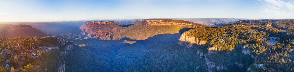 D BM 3 sis morning wide pan