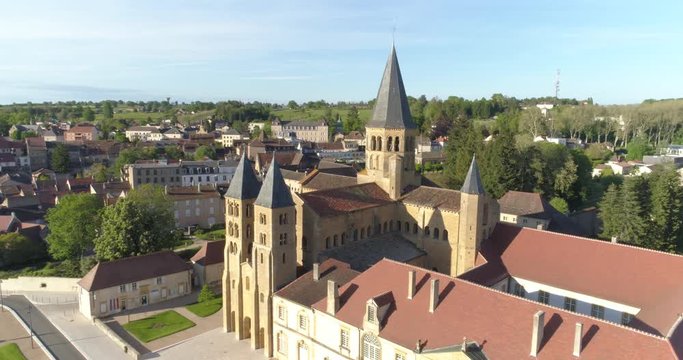 Turn around Paray-le-Monial sanctuary, France